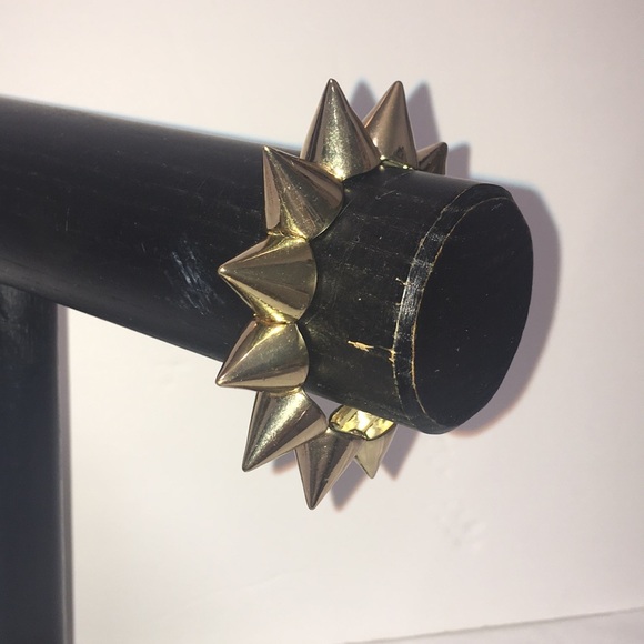 Gold SPIKE Bracelet - Picture 3 of 5